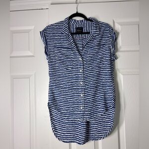 JACHS Girlfriend Blue and White Cap Sleeve Button Down Shirt